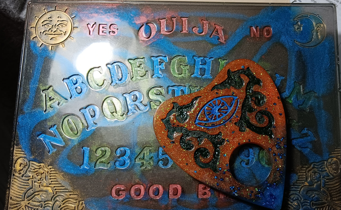 Resin Ouija Board and Planchett decoration