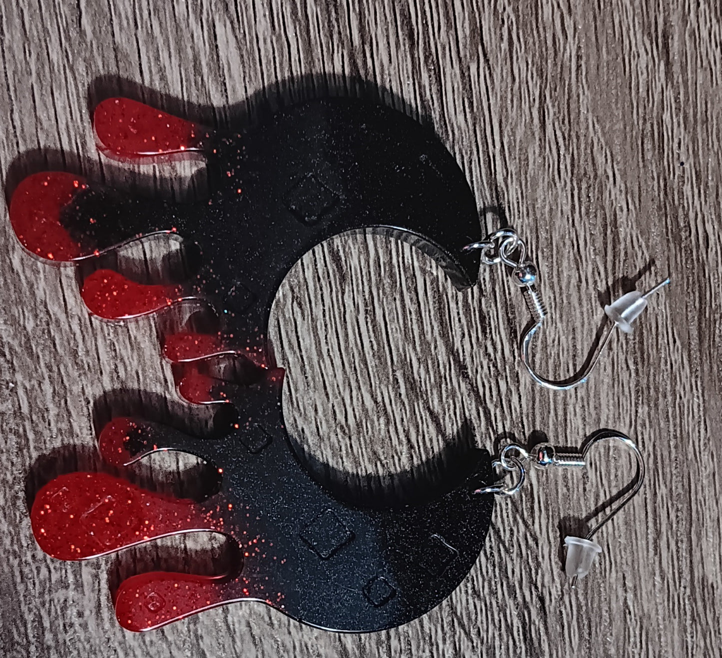 Bleeding moon earrings
