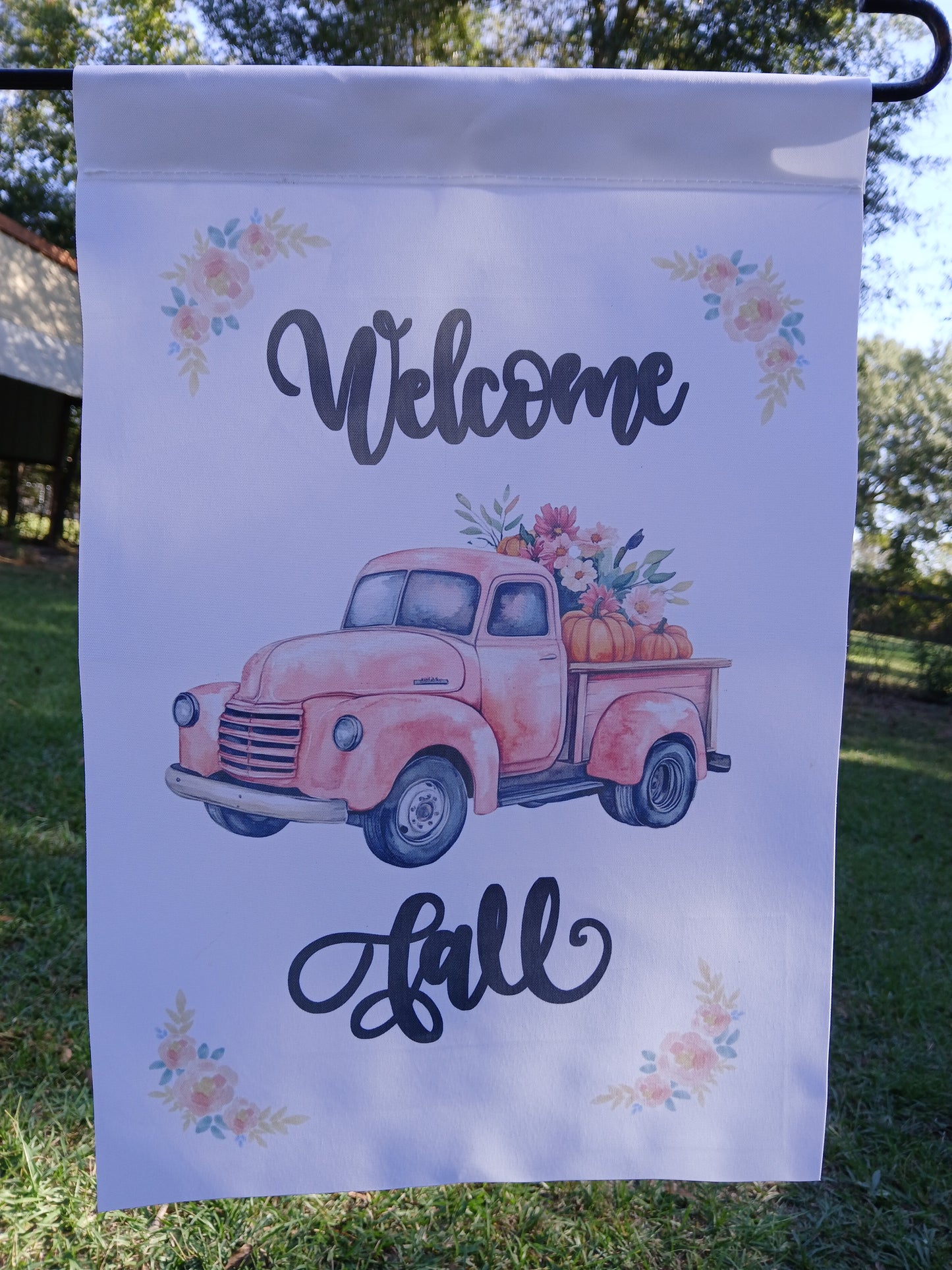 Welcome fall flag