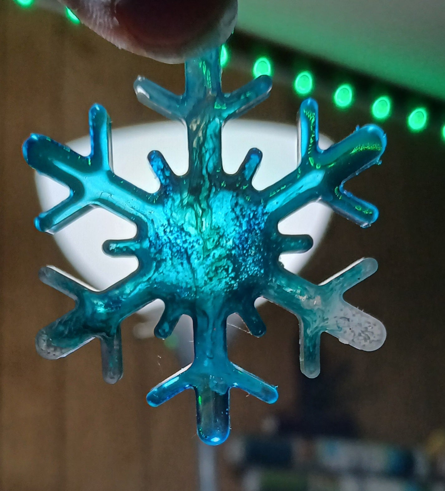 Snowflake decoration
